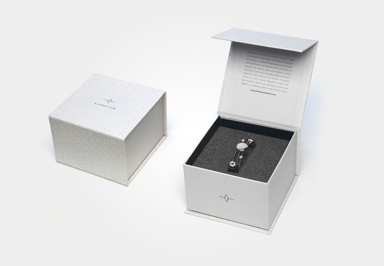 Elementum Magnetic Jewelry Chord Black Stainless Steel